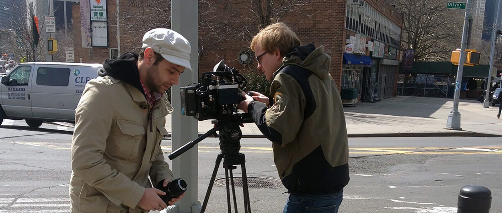 Mike Gentile (zweite Kamera) und Georg Zengerling (Kamera) in New York City.