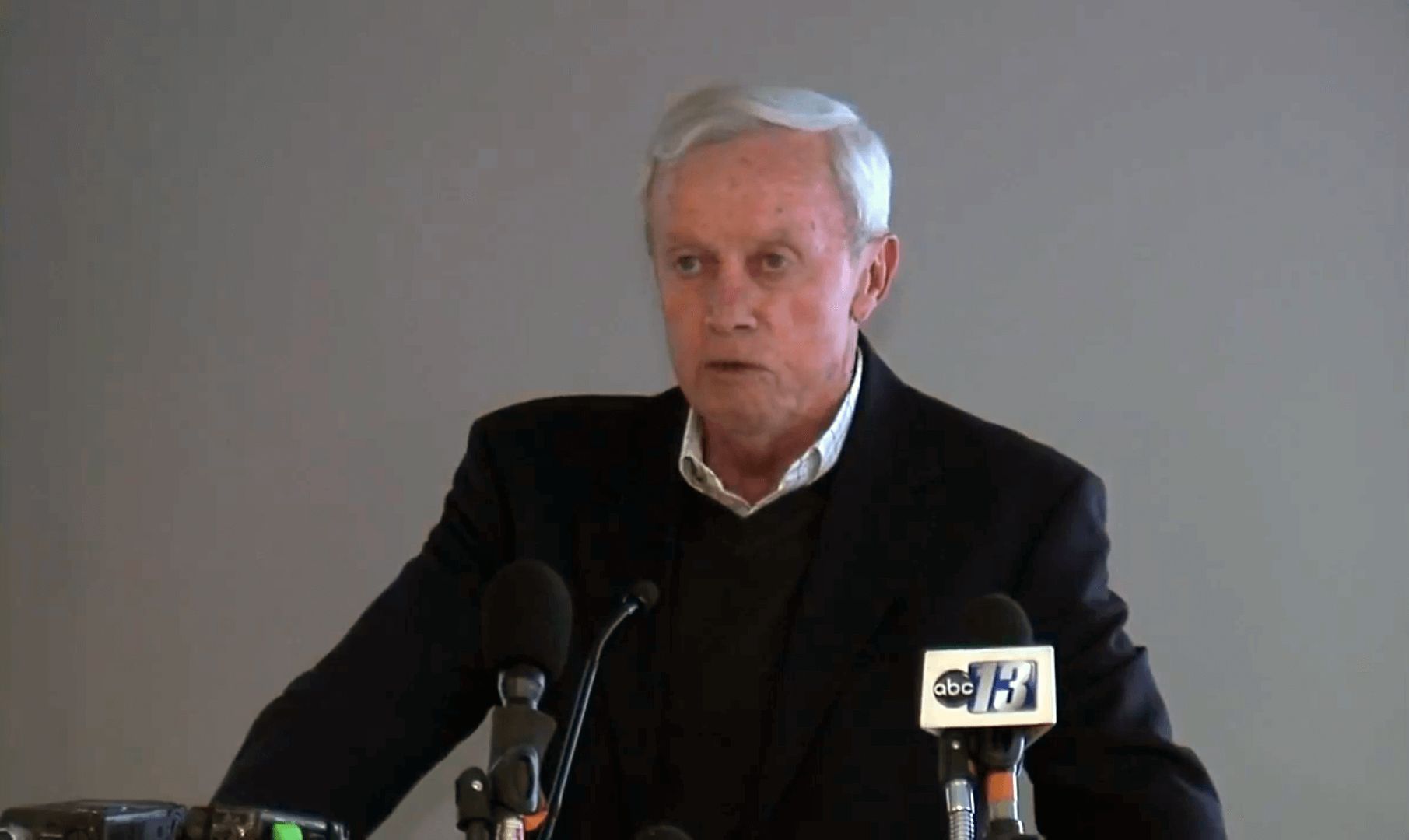 Former FBI special agent Stan Lapekas is calling for the pardon of Jens Soering