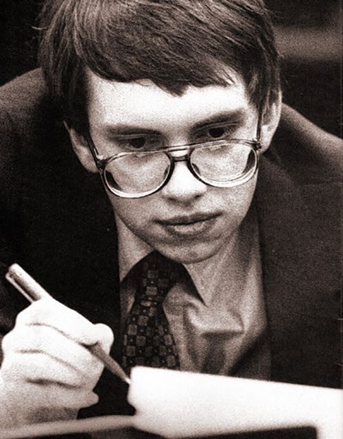 Jens Soering confessed to the murders to Kenneth Beever but suggested that he killed in self-defense after Haysom attacked him.