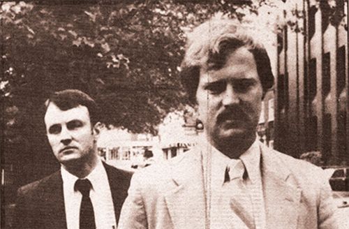 Bedford Investigator Ricky Gardner (left) and Commonwealth´s Attorney James Updike arrive in London.